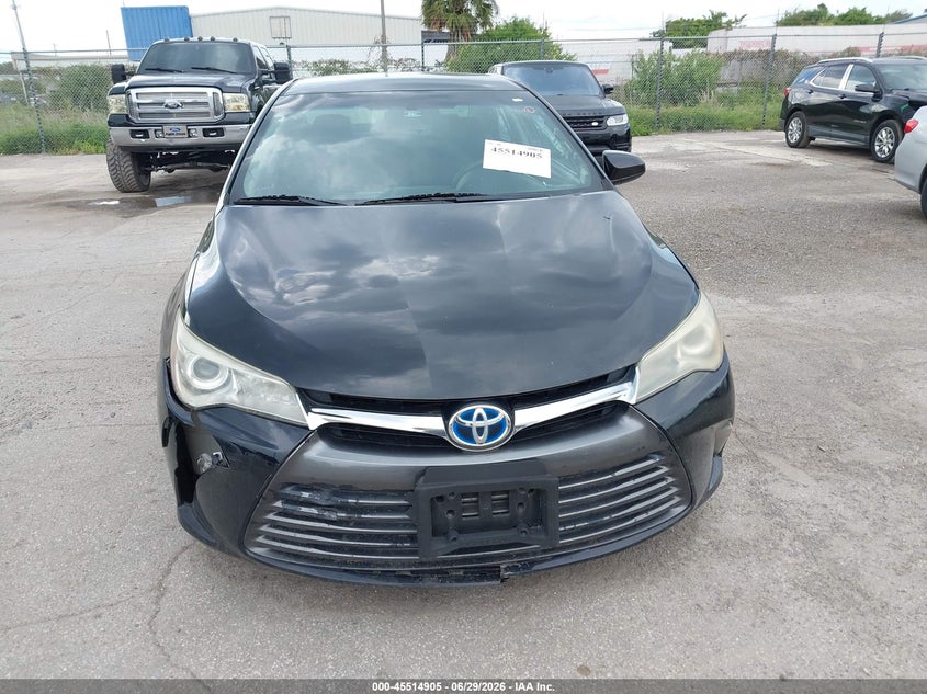 AtlanticExpress - Toyota Camry Hybrid