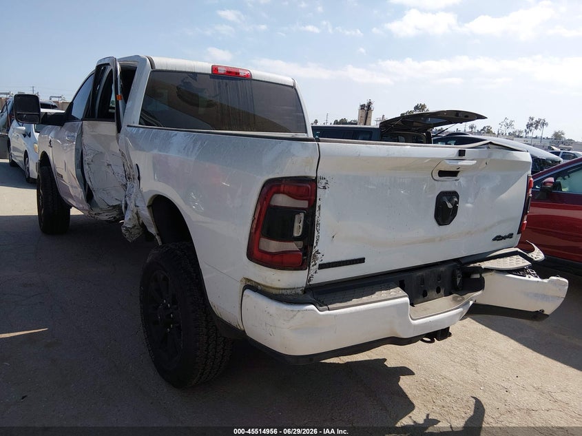 Vin: 3c6ur5dl9rg143330, lot: 46013172, ram 2500 big horn  4x4 6'4 box 20243