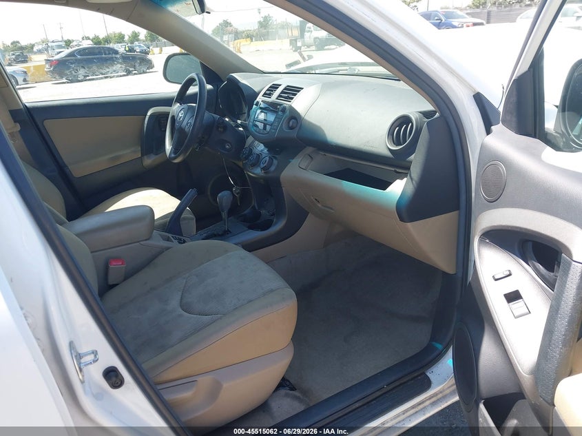 2009 TOYOTA RAV4 auction photo 5