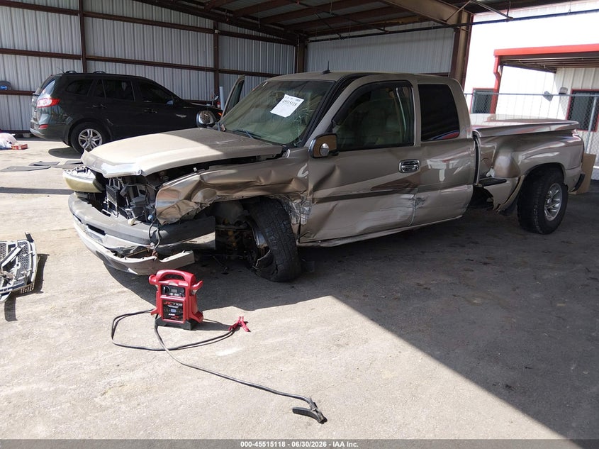 2003 CHEVROLET SILVERADO 1500 auction photo 2