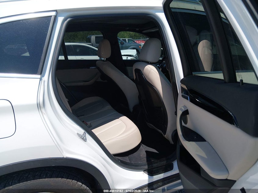 2018 BMW X1 auction photo 8