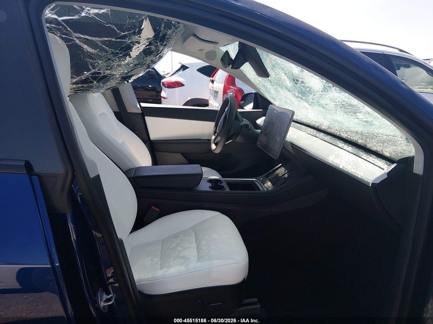 2021 TESLA MODEL Y auction photo 5