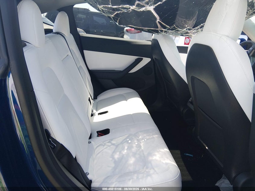 2021 TESLA MODEL Y auction photo 8