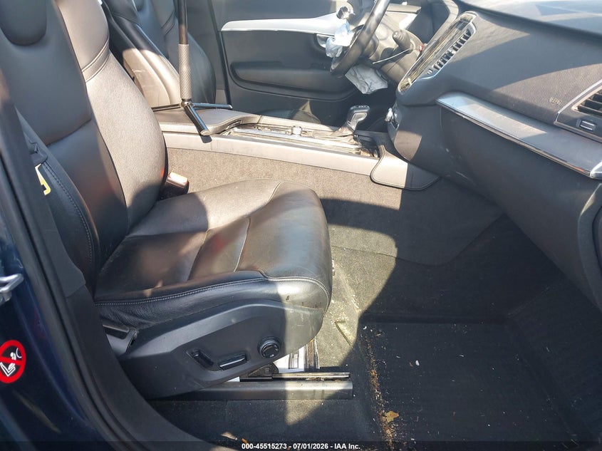 2018 VOLVO XC90 auction photo 5