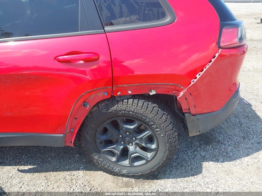 2019 JEEP CHEROKEE auction photo 6