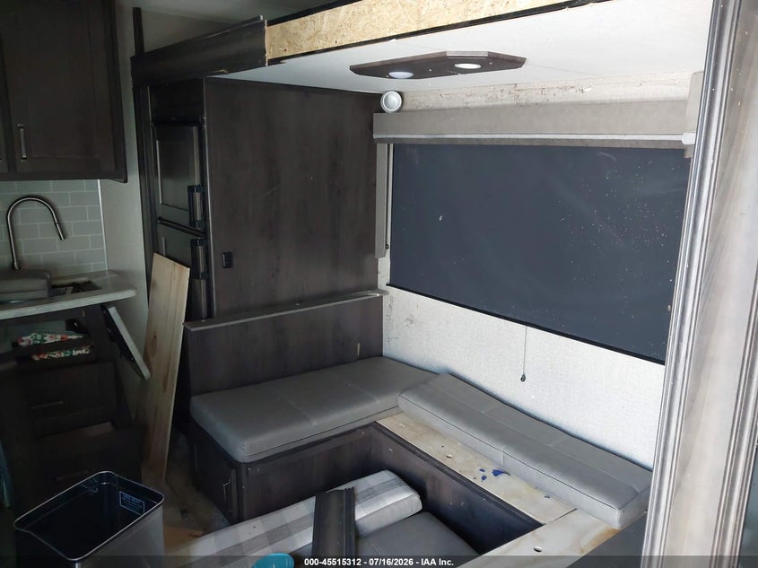 2021 GRAND DESI REFLECTION auction photo 8