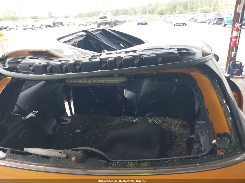 2015 Mini Hardtop Cooper VIN: WMWXM5C5XFT940611 Lot: 45515365
