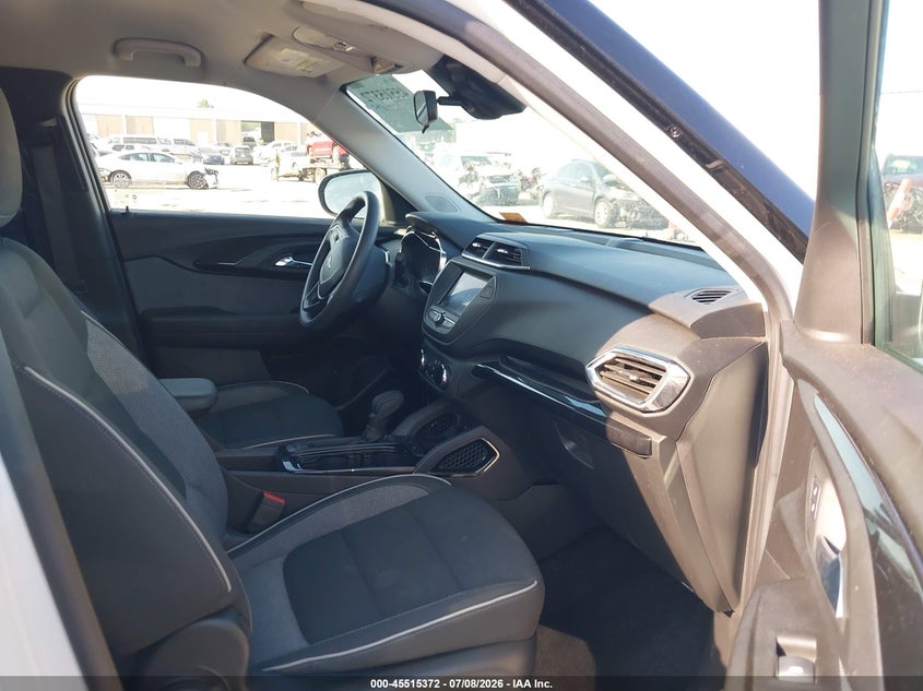 2023 CHEVROLET TRAILBLAZER auction photo 5