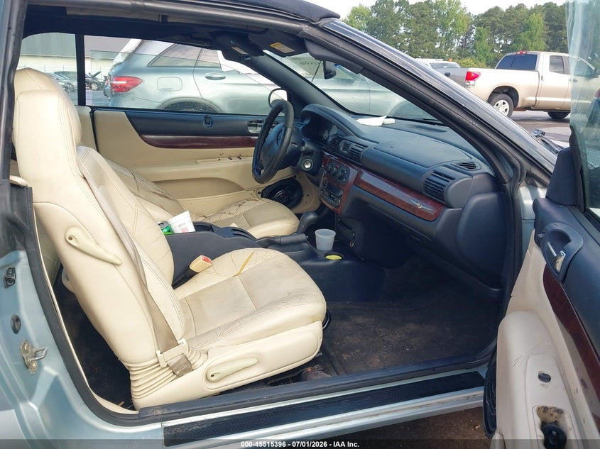 2003 CHRYSLER SEBRING auction photo 5