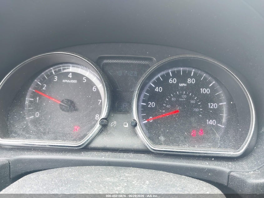 2018 NISSAN VERSA auction photo 7