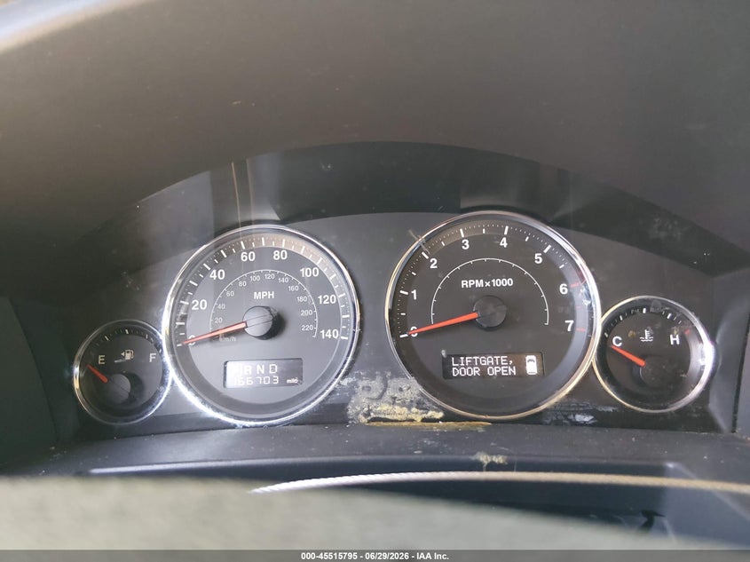 2008 Jeep Commander Sport VIN: 1J8HH48N98C182139 Lot: 45515795