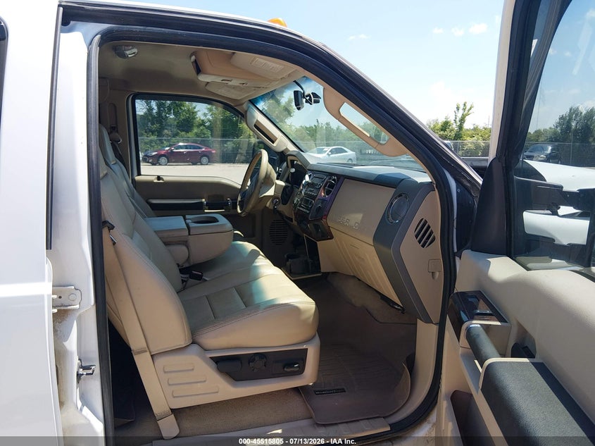 2008 FORD SUPER DUTY F-350 DRW auction photo 7