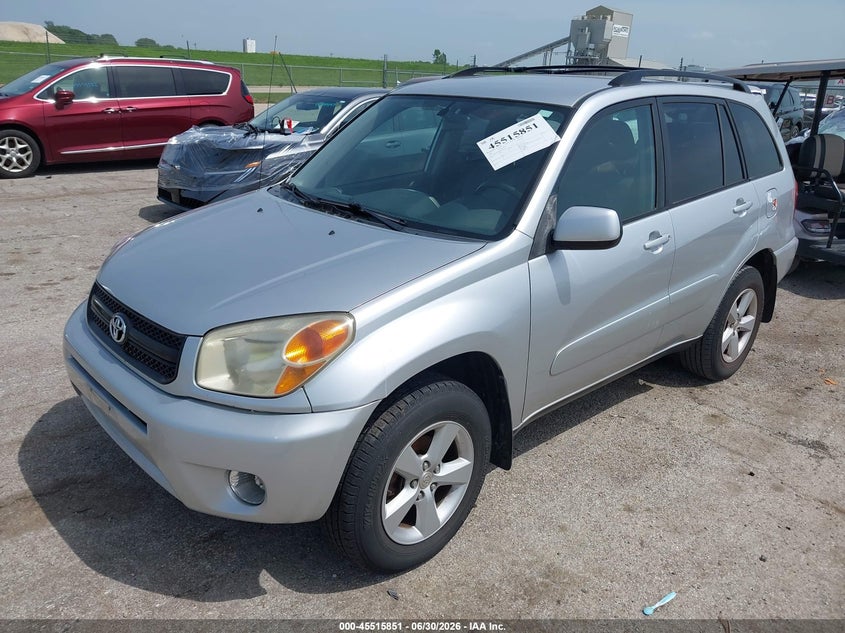2004 TOYOTA RAV4 auction photo 2