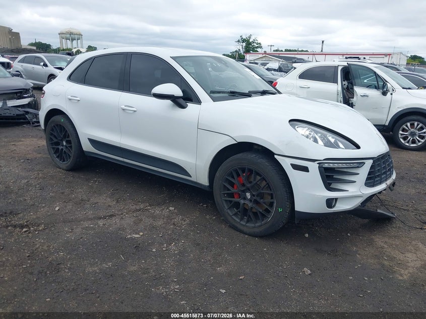 2016 Porsche Macan