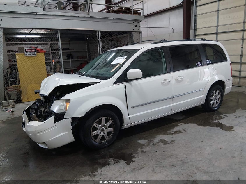 AtlanticExpress - Chrysler Town & Country