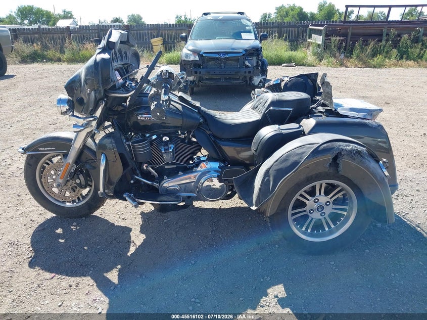 2020 Harley-Davidson Flhtcutg VIN: 1HD1MAF1XLB850563 Lot: 45516102