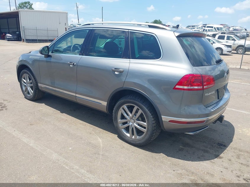 Vin: wvgep9bp8gd004960, lot: 46014428, volkswagen touareg tdi lux 20163