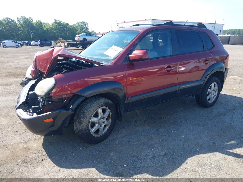 2005 HYUNDAI TUCSON auction photo 2