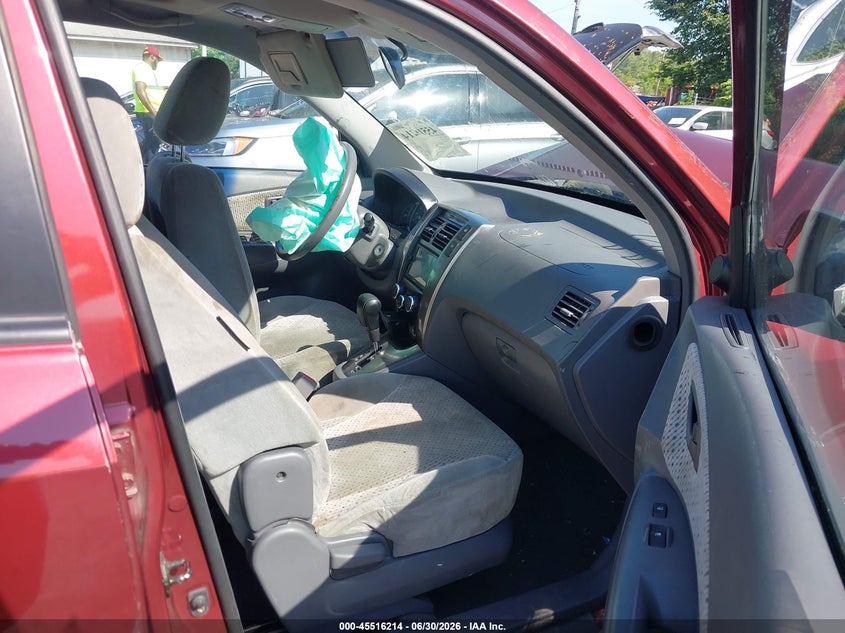 2005 HYUNDAI TUCSON auction photo 5