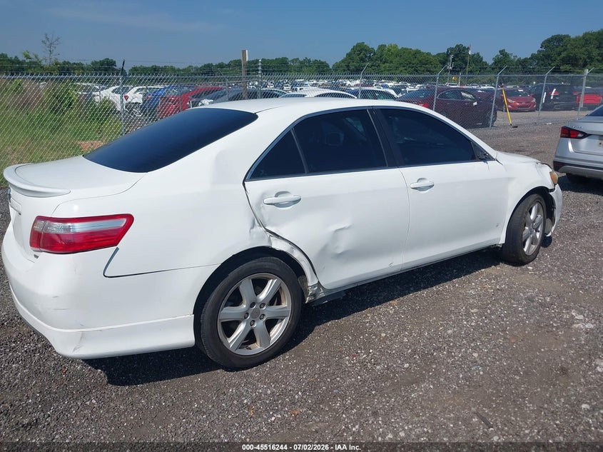 2009 TOYOTA CAMRY auction photo 4