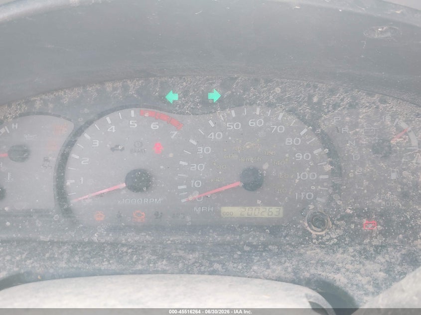 2002 Toyota Sequoia Sr5 V8 VIN: 5TDZT34A22S122135 Lot: 45516264