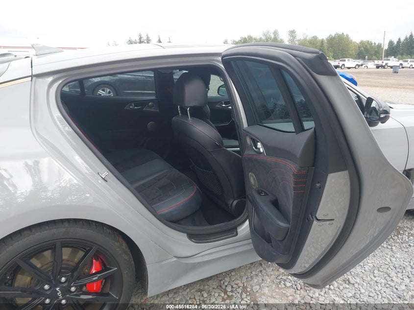 2023 KIA STINGER auction photo 8