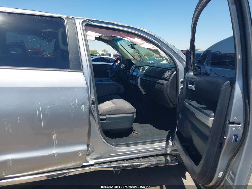 2016 TOYOTA TUNDRA auction photo 5