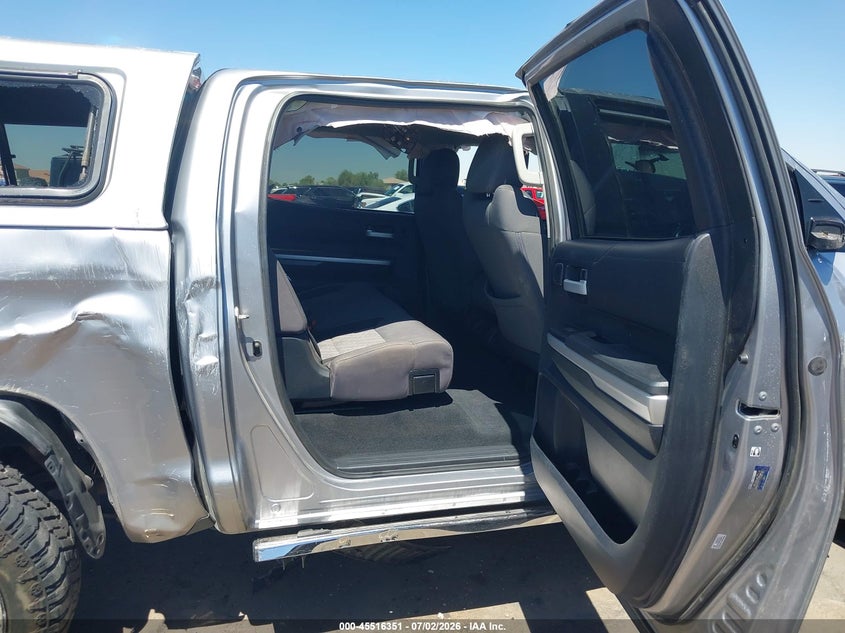 2016 TOYOTA TUNDRA auction photo 8