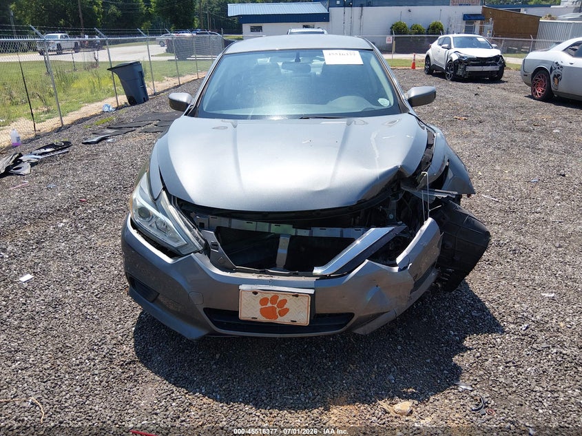 2017 NISSAN ALTIMA auction photo 6
