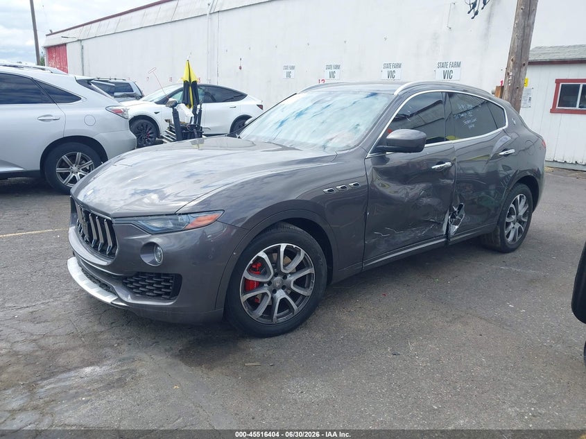 MASERATI LEVANTE 2017 VIN ZN661XUL4HX224524
