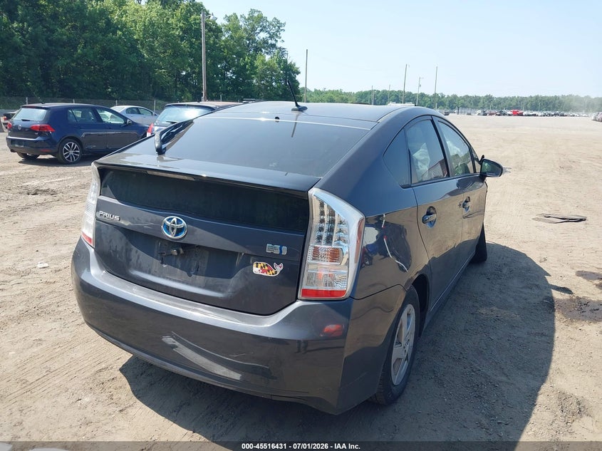 2011 TOYOTA PRIUS auction photo 4