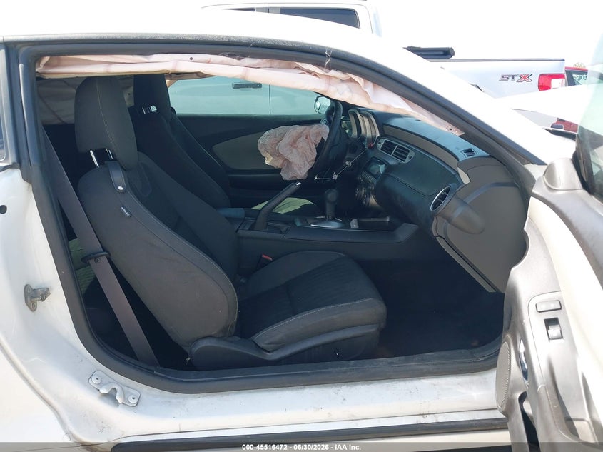 2015 CHEVROLET CAMARO auction photo 5