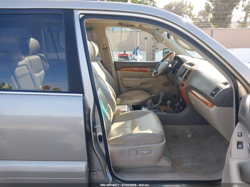 2004 LEXUS GX SPORT UTILITY VEHICLE 4.7L V-8 DOHC, 235HP