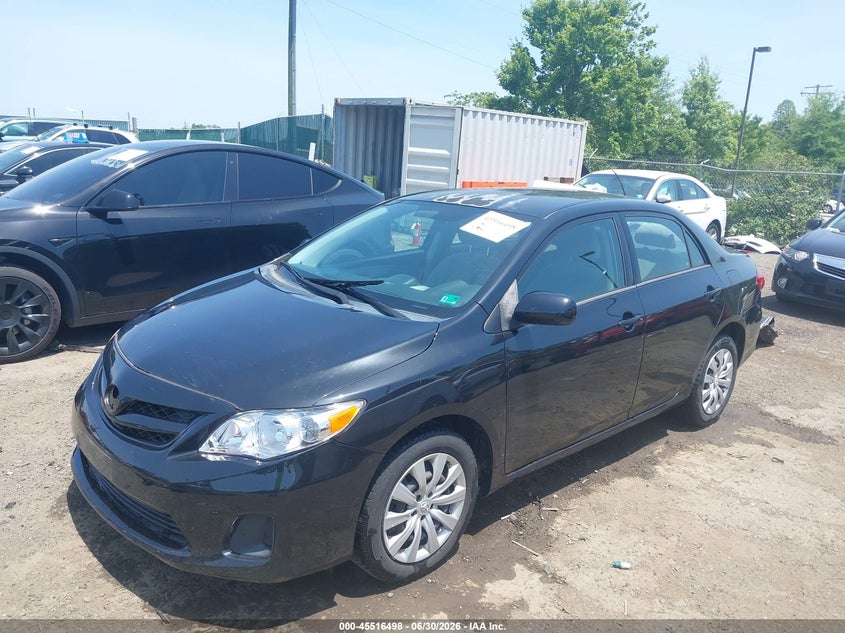 2012 TOYOTA COROLLA auction photo 2