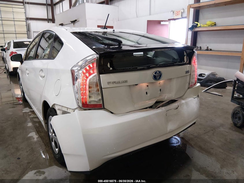 2015 TOYOTA PRIUS FOUR - zdjęcie 6