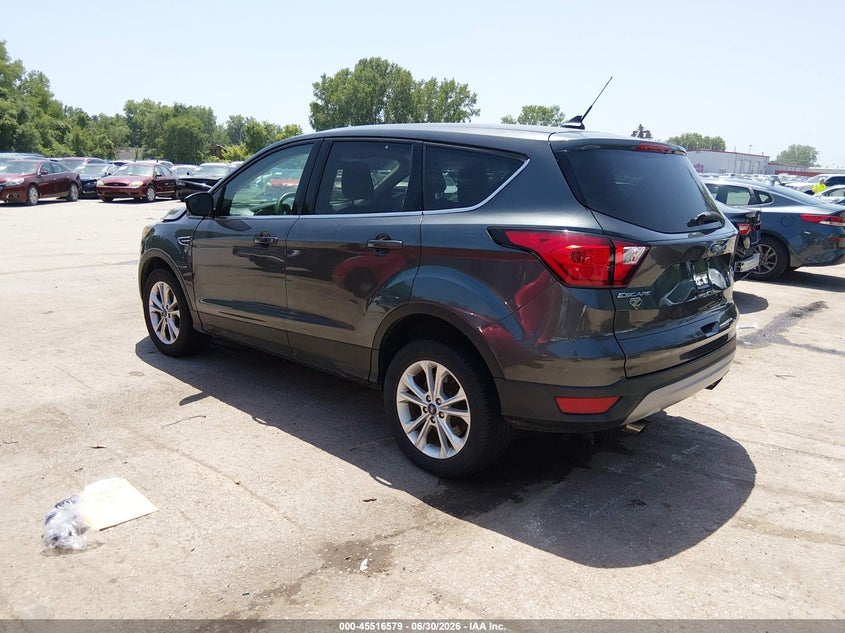 2019 FORD ESCAPE auction photo 3