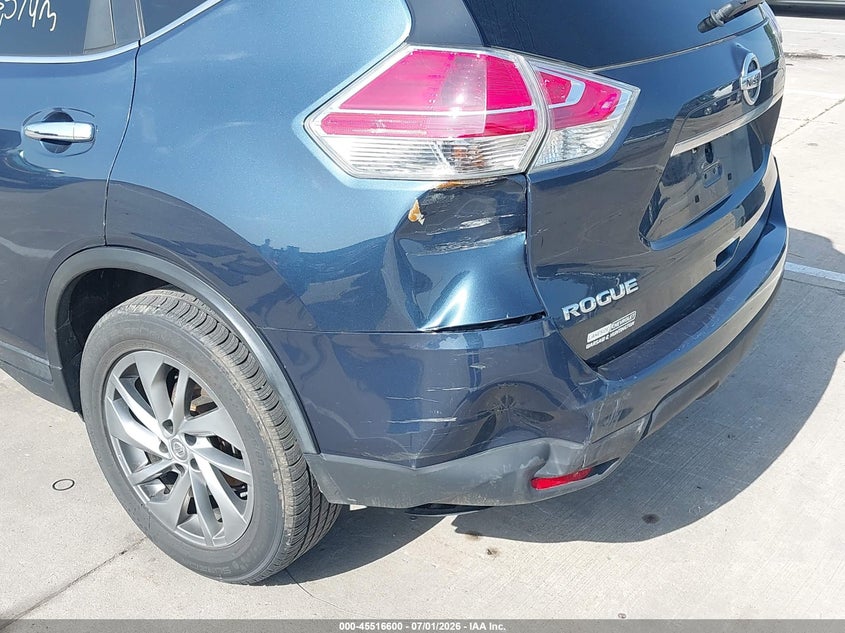 2015 NISSAN ROGUE auction photo 6