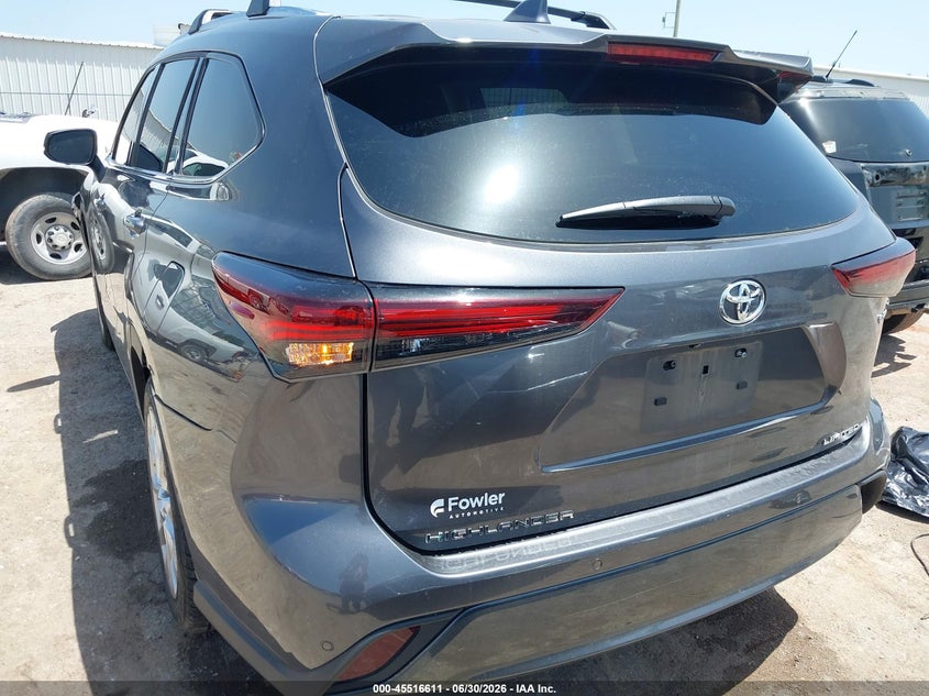 TOYOTA HIGHLANDER HYBRID - zdjęcie 16