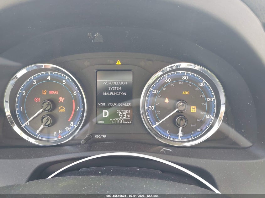 2018 TOYOTA COROLLA auction photo 7