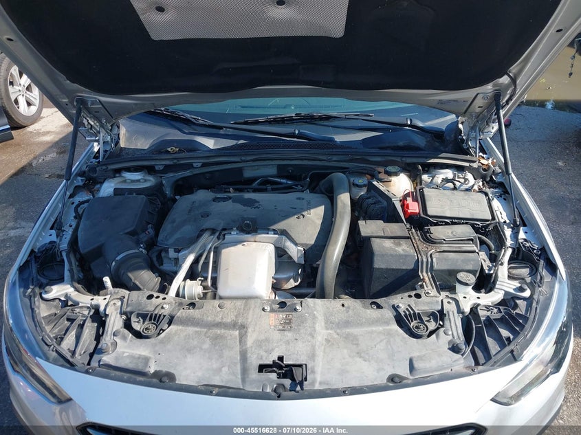 2018 Buick Regal Tourx Essence VIN: W04GV8SXXJ1162460 Lot: 45516628