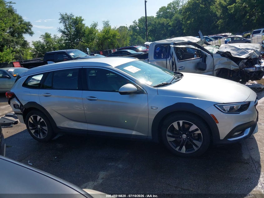2018 Buick Regal Tourx Essence VIN: W04GV8SXXJ1162460 Lot: 45516628
