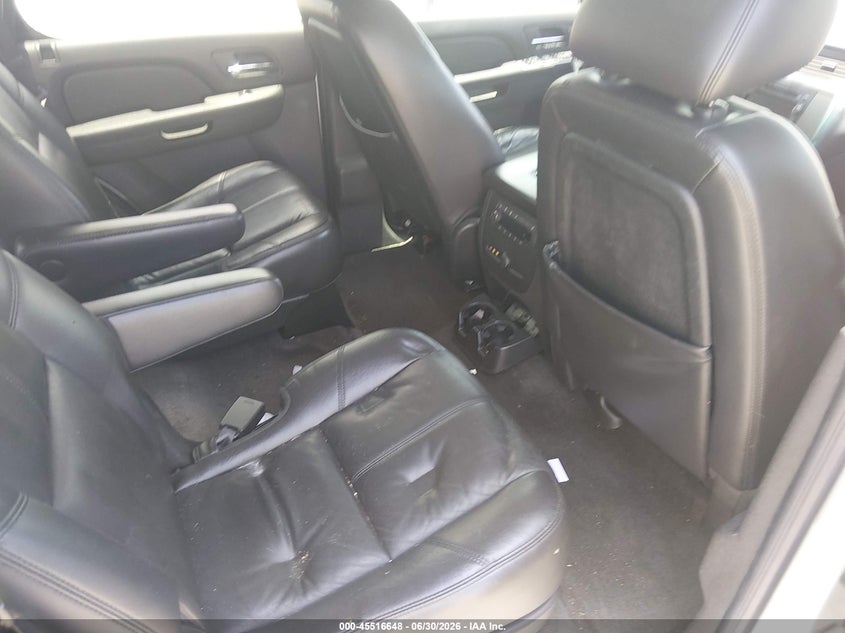 2010 CHEVROLET TAHOE auction photo 8