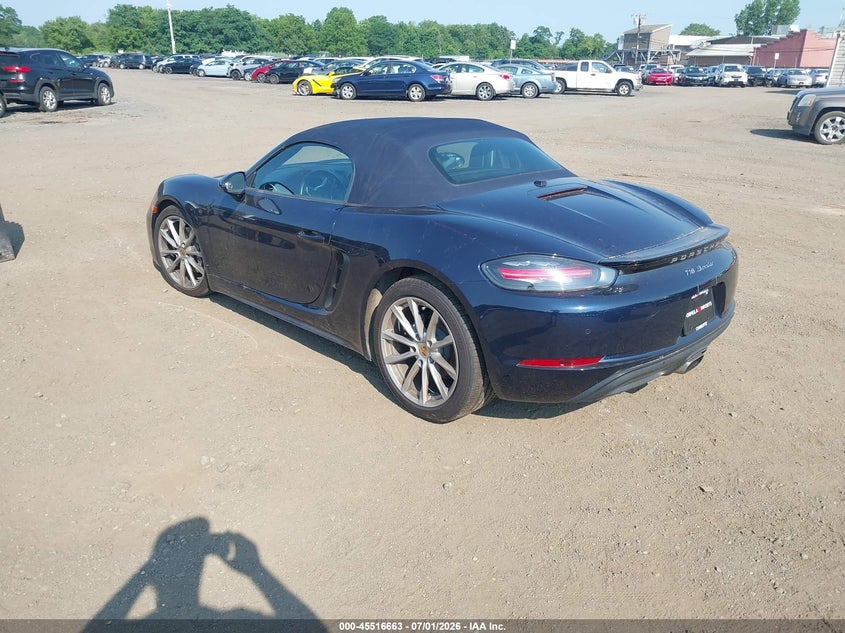2018 PORSCHE 718 BOXSTER auction photo 3