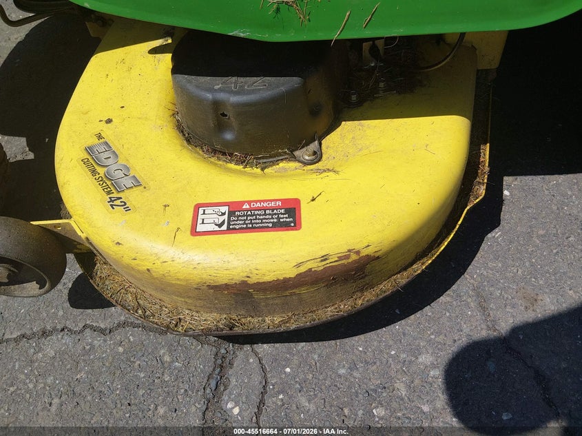 2006 JOHN DEERE D125 auction photo 6