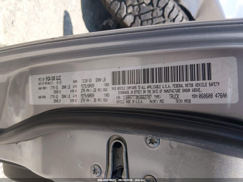 RAM 1500 CLASSIC 2019 VIN 1C6RR7TT9KS662797