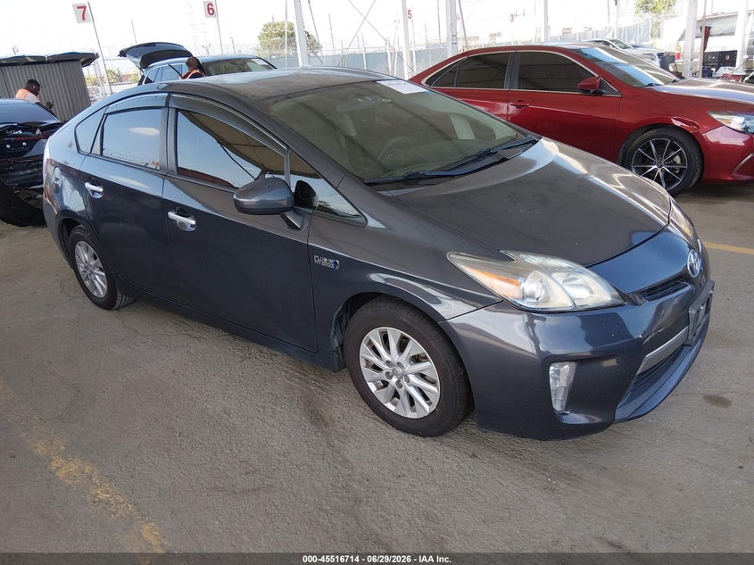 2014 Toyota Prius Plug-In