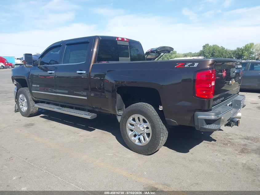 2019 CHEVROLET SILVERADO 2500HD auction photo 3