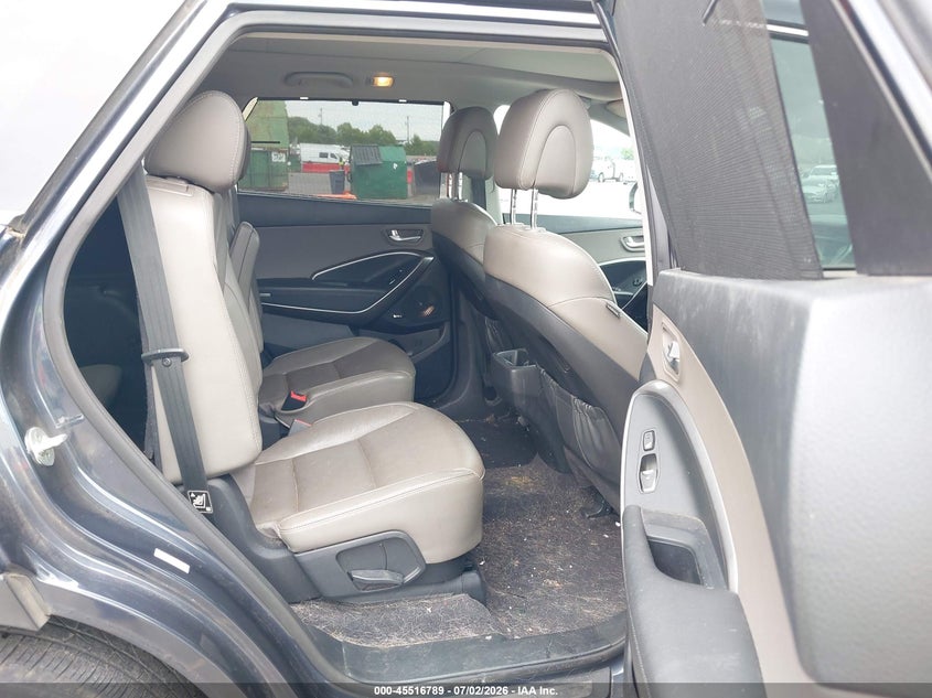 2017 HYUNDAI SANTA FE auction photo 8