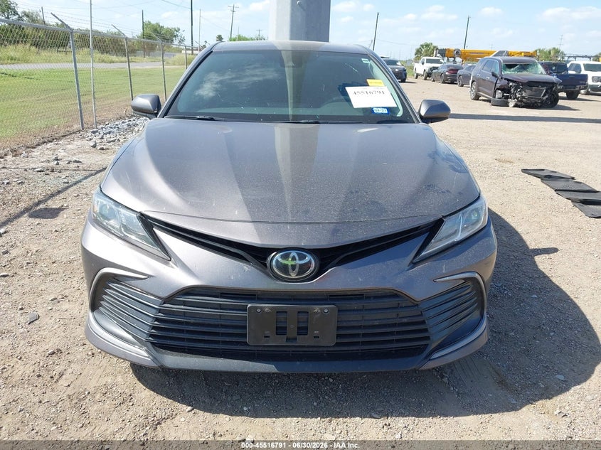 TOYOTA CAMRY - zdjęcie 13