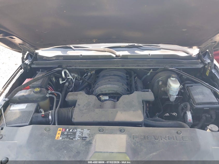 2020 CHEVROLET SUBURBAN 4WD LT — Photo 10
